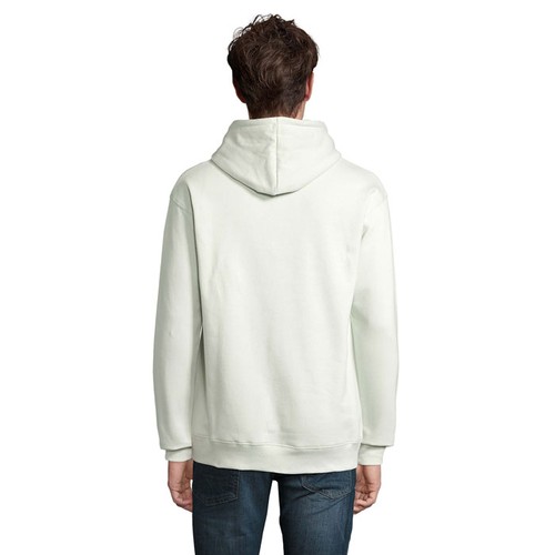 s03815-ci-back_id392-2026.jpg